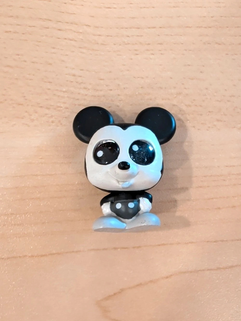 Disney Doorable Ultra Rare Limited Edition Mickey Mouse